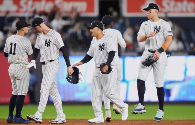 AL East race between Yankees and Blue Jays comes down to final weekend of season AL East race between Yankees and Blue Jays comes down to final weekend of season