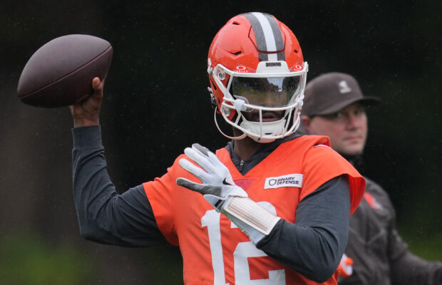 Shedeur Sanders promoted to Browns backup QB, will be behind rookie Dillon Gabriel against Steelers Shedeur Sanders promoted to Browns backup QB, will be behind rookie Dillon Gabriel against Steelers