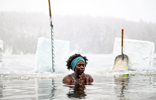 Cold-water immersion may offer health benefits — and also presents risks Cold-water immersion may offer health benefits — and also presents risks