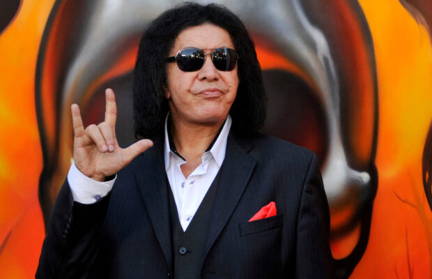 Kiss rocker Gene Simmons recovering after crashing SUV Kiss rocker Gene Simmons recovering after crashing SUV