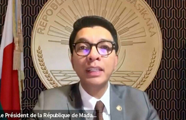 Madagascar’s president, hiding in an unknown location, dissolves parliament to deepen crisis Madagascar’s president, hiding in an unknown location, dissolves parliament to deepen crisis