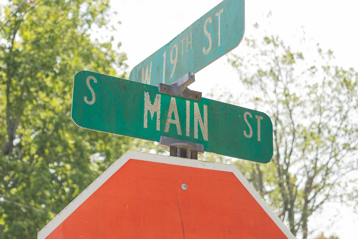 Weekend rain leaves some Christian County roads flooded